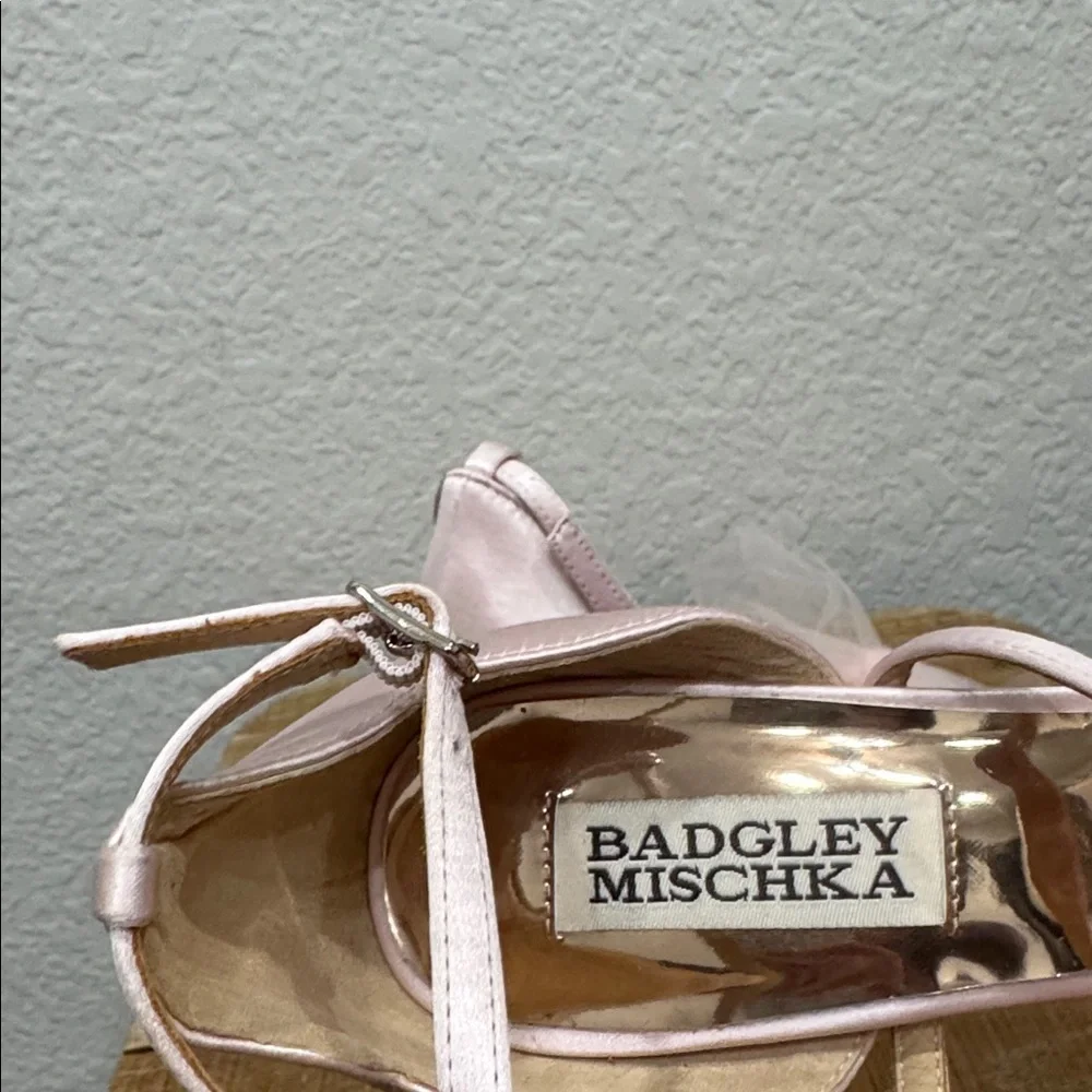 Badgley Mischka Terris Tulle Poof Bow Heel Pink Blush Size 6 - Picture 6 of 8